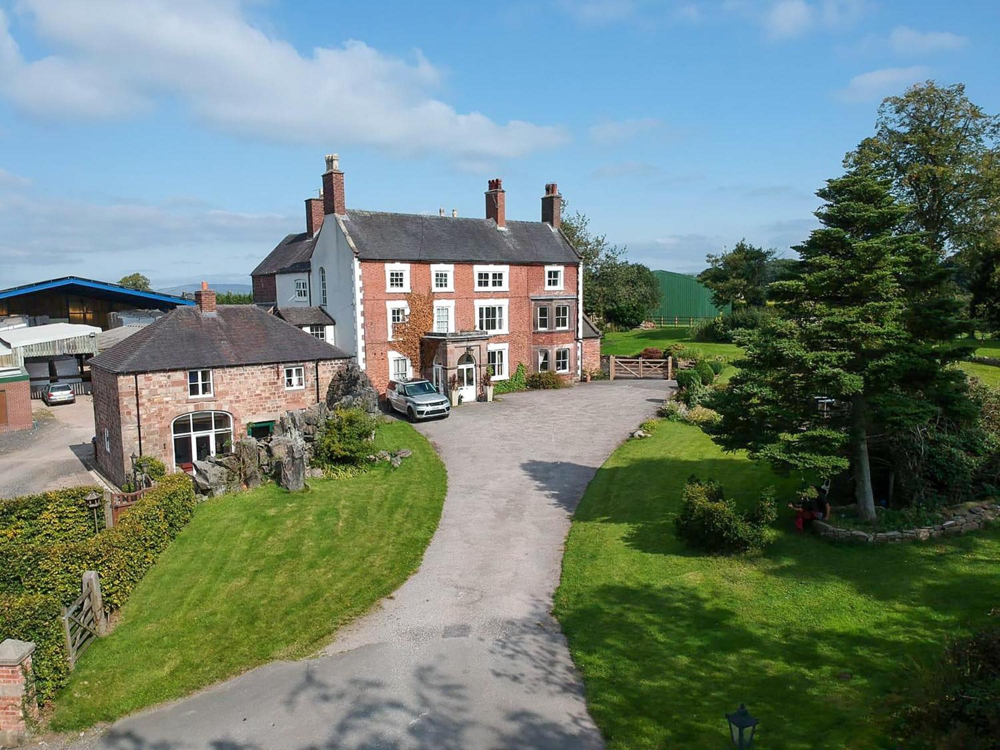 Heath View Villa Cheddleton Exterior foto