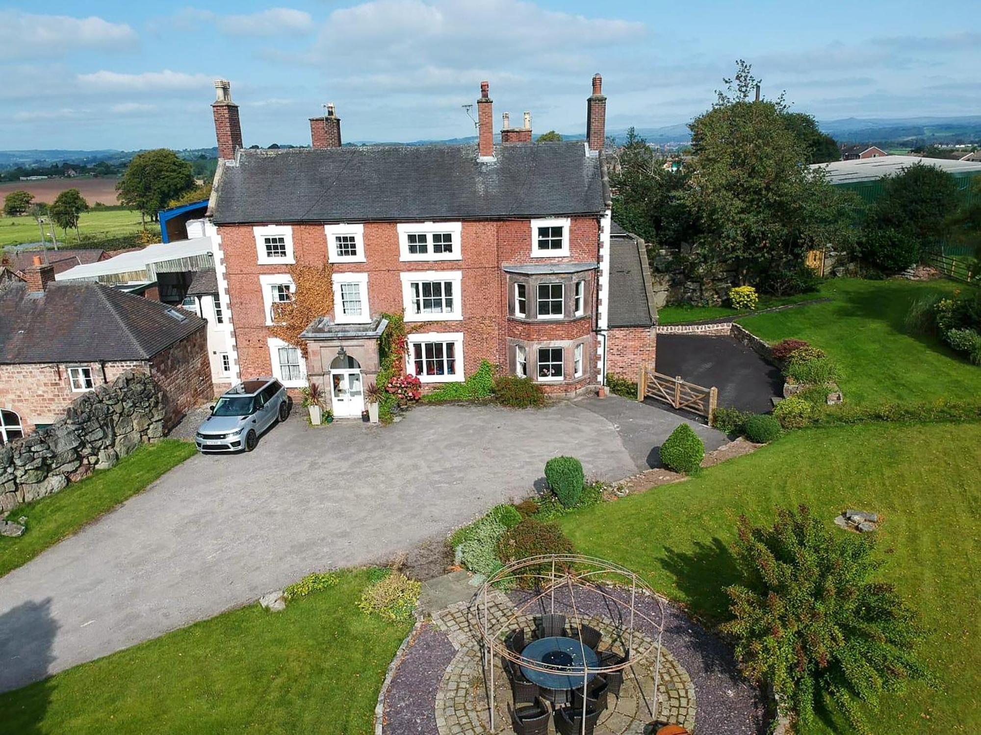Heath View Villa Cheddleton Exterior foto
